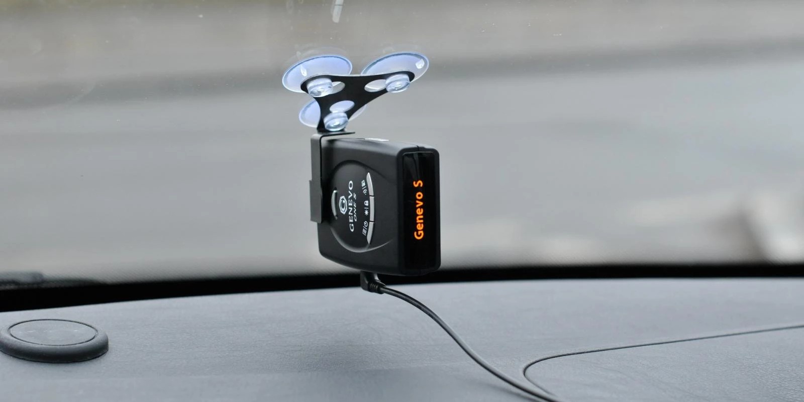 antiradar genevo s produkt v autě evtech_cz